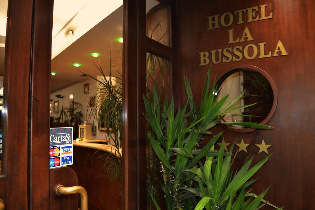 Hotel La Bussola Anzio Dış mekan fotoğraf